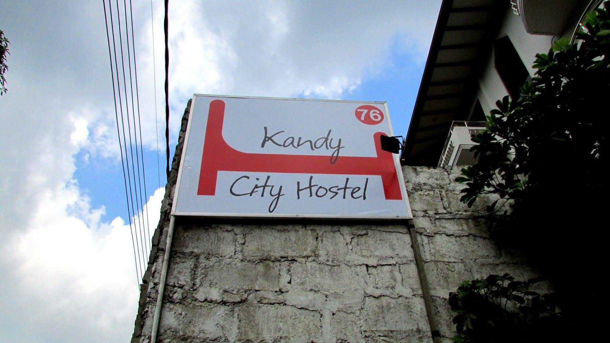 Kandy Walkers Hostel Tennekumbura 外观 照片