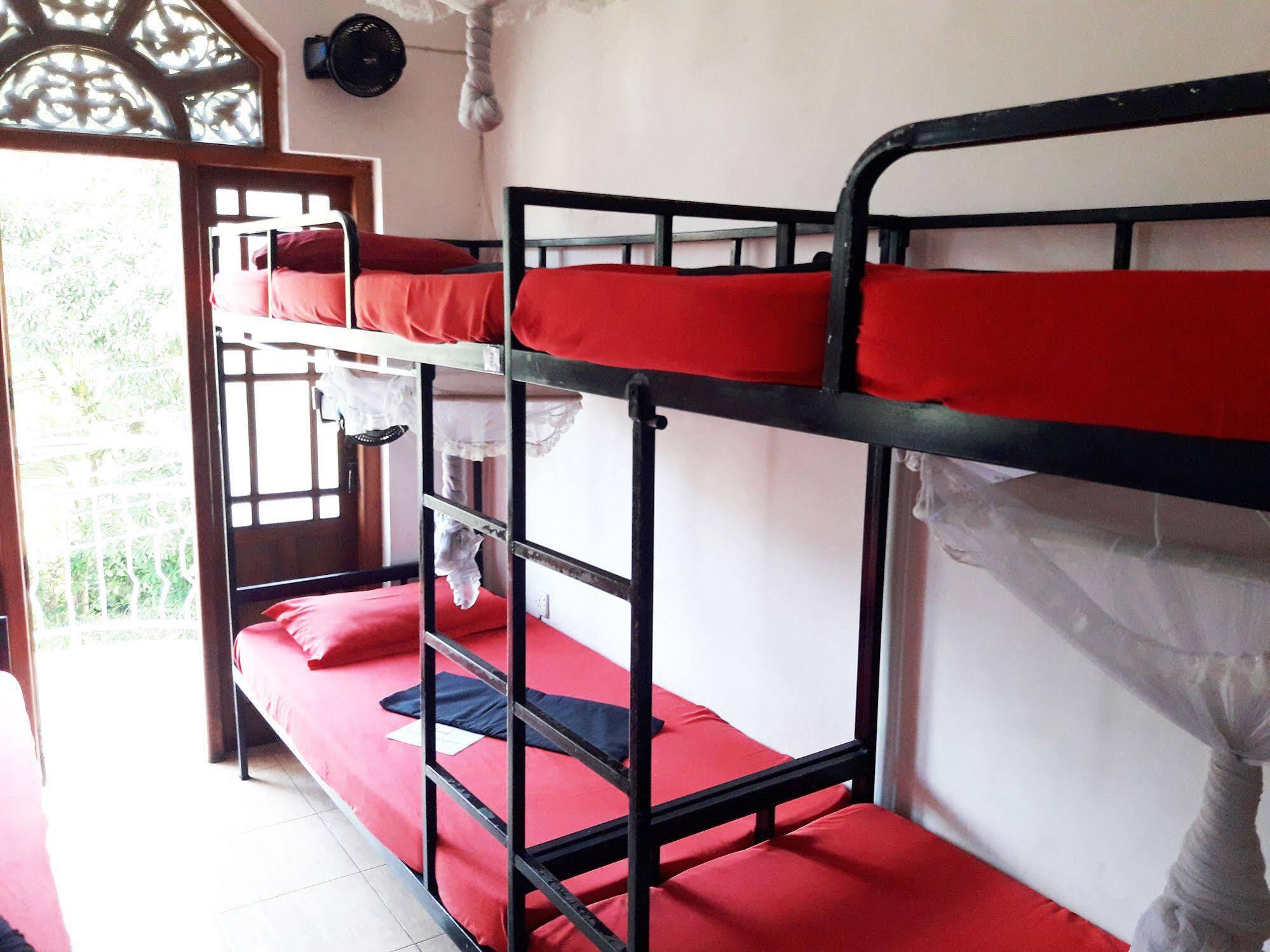 Kandy Walkers Hostel Tennekumbura 外观 照片